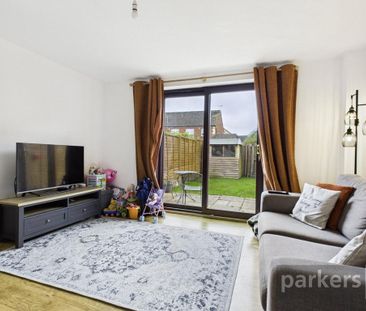 2 bedroom terraced house to rent - Photo 2