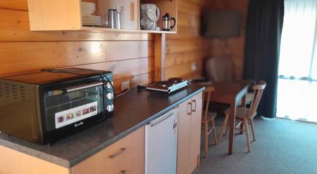 Furnished studio unit - Hawera - Photo 3