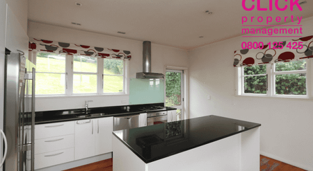 Modern open plan living town house - Photo 2