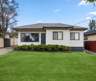 Exceptional Home in Prime Wetherill Park Location: Schools, Mall, a... - Photo 5