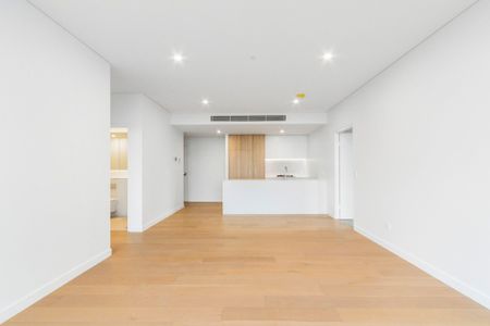 Luxury 2 Bedrooms Apartment in Prime Location - Photo 2