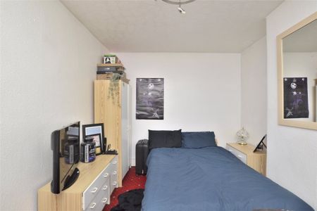 Hethersett Road, Gloucester, Gloucestershire, GL1 - Photo 2