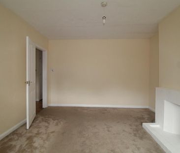 2 bedroom maisonette to rent - Photo 1