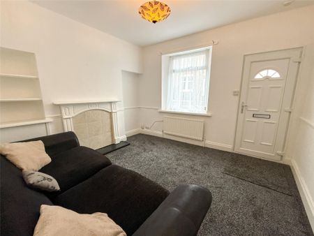 Fullerton Place, Gateshead, NE9 - Photo 2