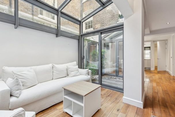 5 bedroom end of terrace house to rent - Photo 1