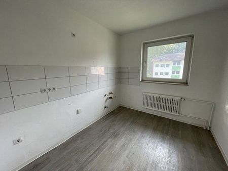 Schöne bezugsfertige Wohnung: günstige 2,5-Zimmer Wohnung in ruhiger Lage! - Foto 2