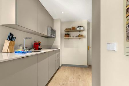 Calle Gonzalo de Córdoba, Madrid, Community of Madrid 28010 - Foto 5