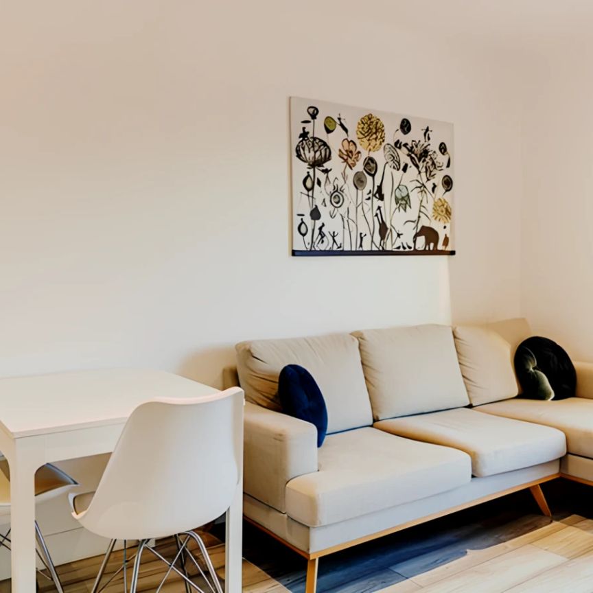 Two Bedroom Apartment - Photo 1
