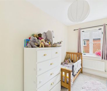 3 bedroom semi-detached house to rent - Photo 5