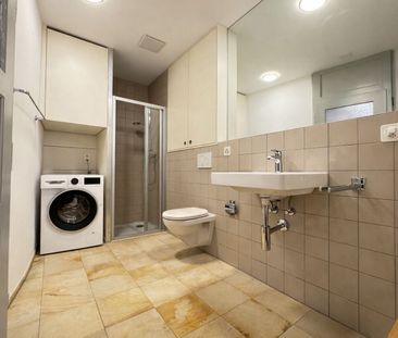 Charming and newly renovated 2.5-room apartment in a sunny and quie... - Foto 4