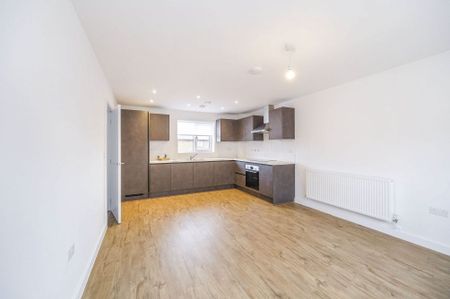 2 bedroom apartment to rent - Photo 3