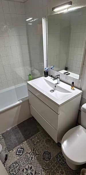 Location Appartement 1 pièce Meublé 18m² BORDEAUX 33000 - Photo 1