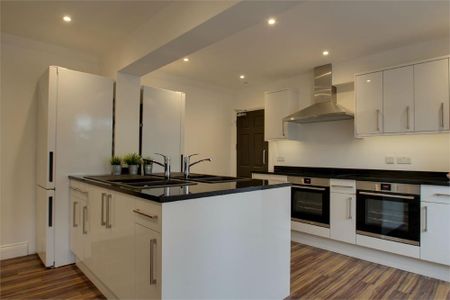 House share to rent - Photo 3