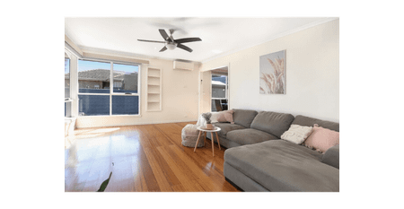 Neat & spacious 3 bedroom home in quiet Corio location. - Photo 2