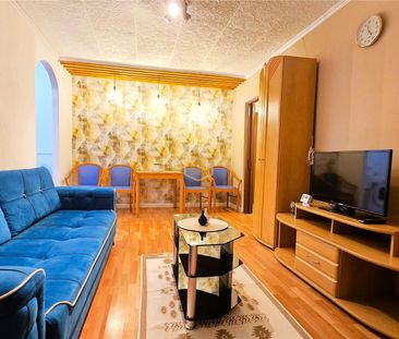 Etaj 1 | Apartament cu 2 camere, complet echipat | Carpati I - Fotografie 4