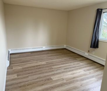 2 Bedroom Unit in Clearview Meadows!! - Photo 4