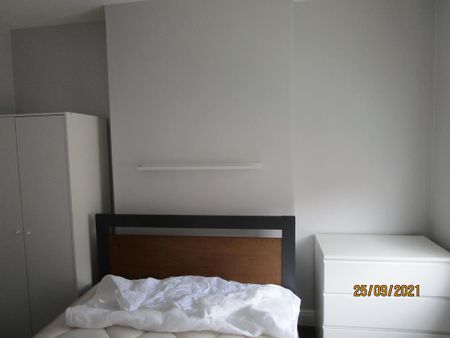 1 bedroom terraced house to rent - Photo 4