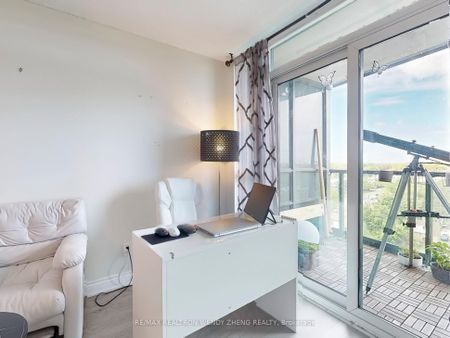 For Lease - 15 Greenview Avenue Unit# 910, Toronto, Ontario - Photo 4