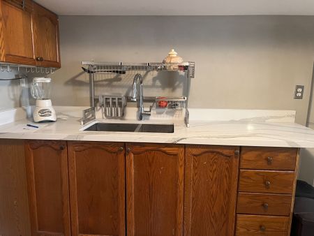 For Lease - 80 Taunton Road Unit# Bsmt, Oshawa, Ontario - Photo 3