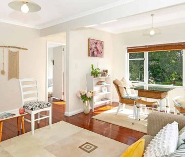 1BR Home with Garden & Deck - Photo 3