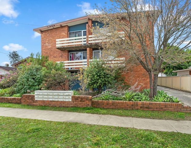 Apartment Close to Everything - Photo 1