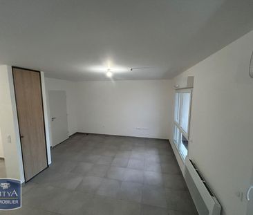 Location Appartement 1 pièce 38m² CLERMONT FERRAND 63000 - Photo 1