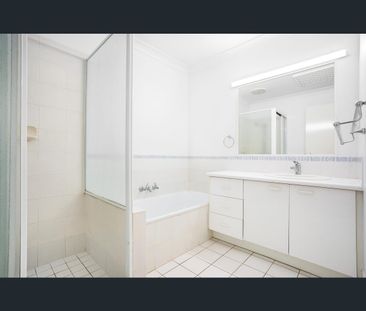 241/20 Binya Ave, Tweed Heads, NSW 2485 - Photo 4