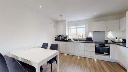 2 bedroom flat to rent - Photo 5