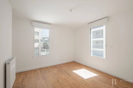 Rental Apartment Bordeaux Saint-Jean - Photo 5