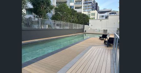 A Place Called Home - Fully Furnished Studio - Photo 5