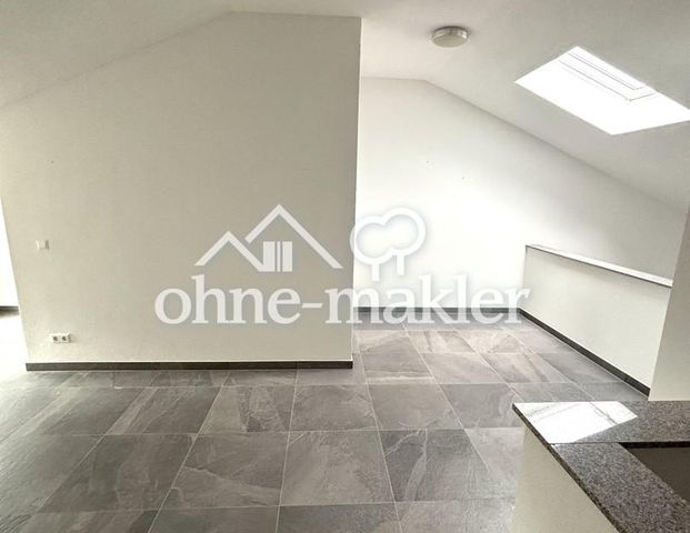 Moderne 5-Zimmer Maisonette: im Zentrum Sindelfingen - Photo 1