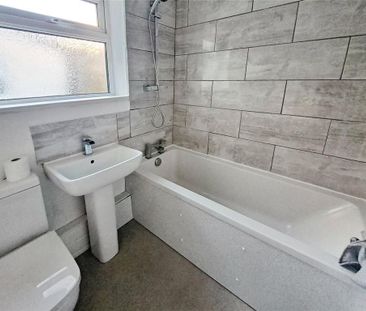 2 bedroom terraced house to rent - Photo 6