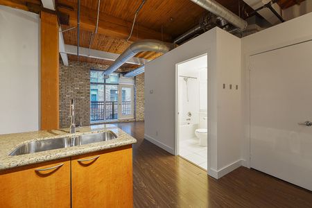 For Lease - 955 Queen Street Unit# 324, Toronto, Ontario - Photo 4