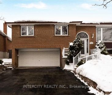 For Lease - 308 Centre Street Unit# Upper Level Apartment A, Brampt... - Photo 6