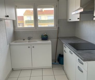 Location Appartement 3 pièces 65m² PERPIGNAN 66000 - Photo 2