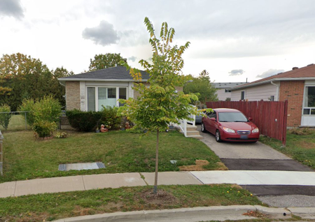 For Lease - 9 Gemshaw Crescent Unit# Bsmt, Toronto, Ontario - Photo 2