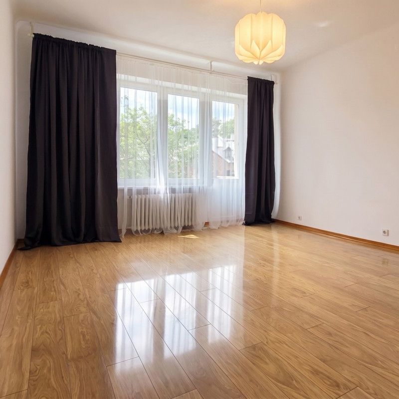 Klimatyczne 2 pokoje | 2 balkony | Powiśle - Photo 1
