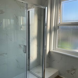 Room in a Shared House, Wards Road, IG2 - Photo 2