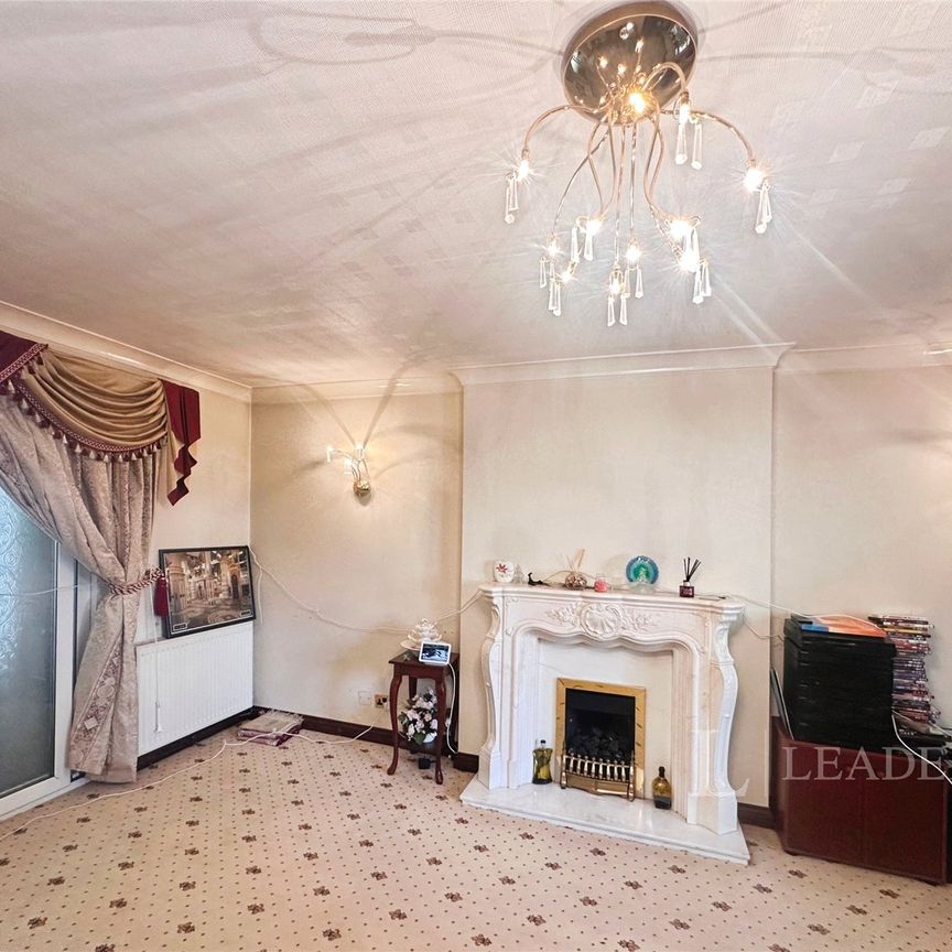 5 bedroom house to rent Billesley Lane, Moseley, B13 - Photo 1