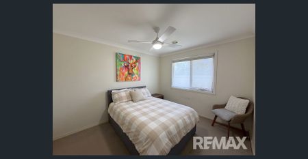 Tidy Family Home - Photo 2