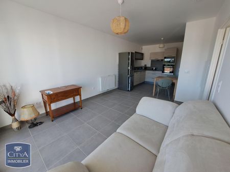 Location Appartement 2 pièces 41m² ROYAN 17200 - Photo 3
