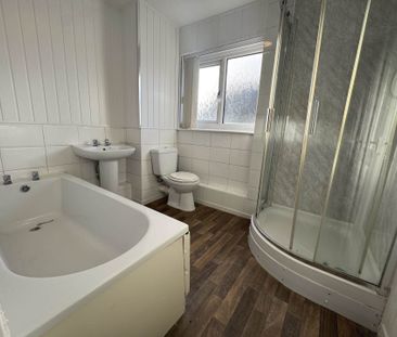 Snowdon Close, Blackpool, FY1 5AZ - Photo 1