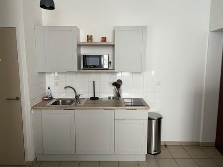 Location Appartement 1 pièce 34m² - Photo 5