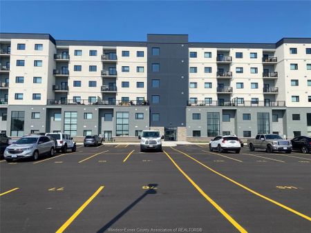 For Lease - 7333 Meo Boulevard Unit# 505, LaSalle, Ontario - Photo 4
