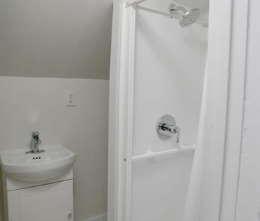 For Lease - 386 Gatfield Avenue Unit# 3, Welland, Ontario - Photo 4