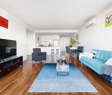 Stylish and Impressively Spacious - Photo 6