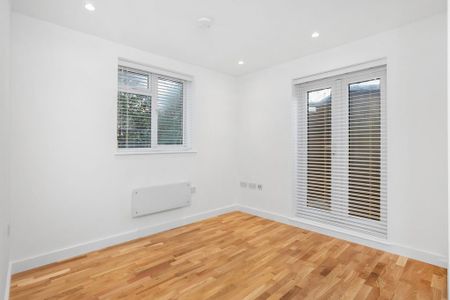 1 bedroom ground floor flat to rent - Photo 4
