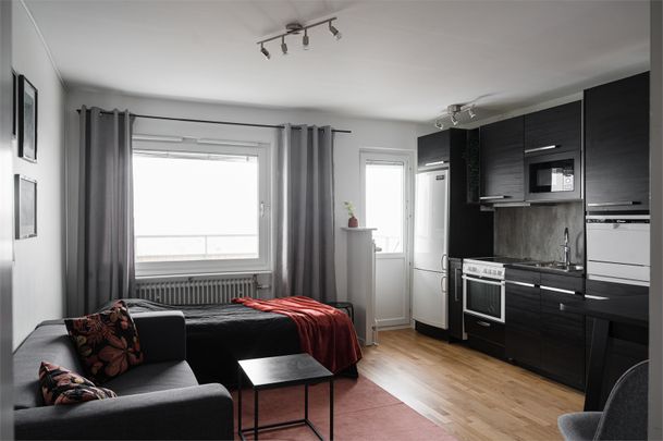 Blomstergatan, Västerås - Photo 1