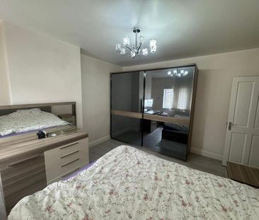 3 bedroom detached house to rent - Photo 5