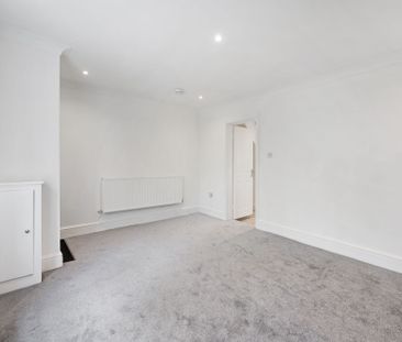 2 bed end of terrace house to rent in Mary Street, Bury, BL0 - Photo 4